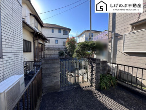 草津市新浜町、中古一戸建ての外観画像です