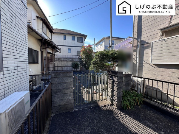 草津市新浜町、中古一戸建ての外観画像です
