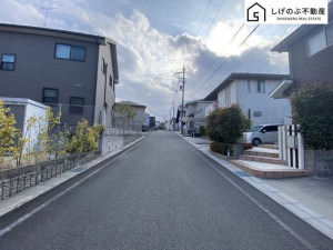 湖南市日枝山手台、中古一戸建ての画像です