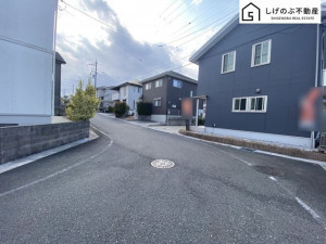 湖南市日枝山手台、中古一戸建ての画像です