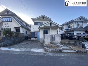 栗東市下戸山、中古一戸建ての画像です