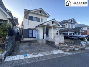 栗東市下戸山、中古一戸建ての画像です