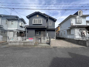 草津市笠山、中古一戸建ての画像です