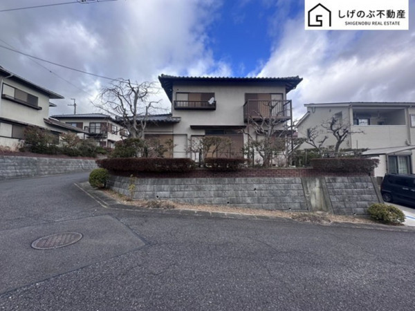 草津市若草、中古一戸建ての外観画像です
