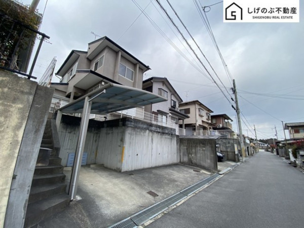 湖南市宝来坂、中古一戸建ての外観画像です