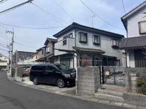草津市笠山、中古一戸建ての画像です