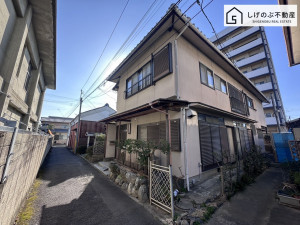 草津市草津、中古一戸建ての画像です