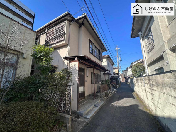 草津市草津、中古一戸建ての画像です