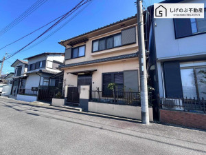 草津市岡本町、中古一戸建ての画像です