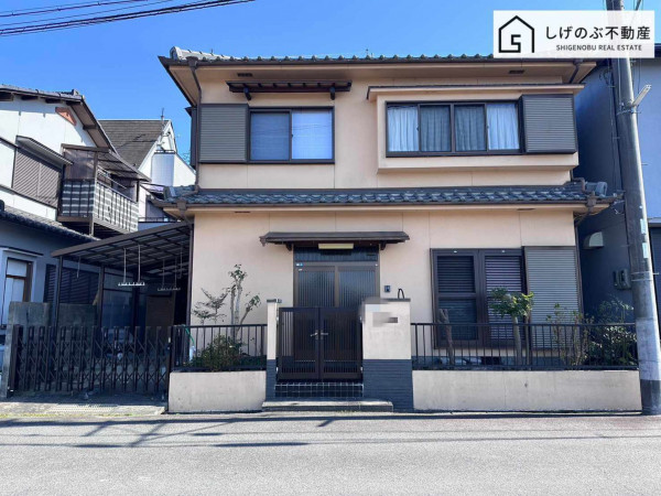草津市岡本町、中古一戸建ての画像です