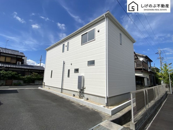 草津市上笠、新築一戸建ての画像です