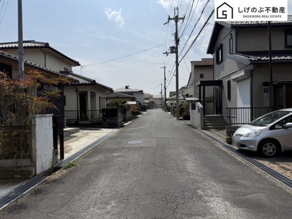甲賀市甲南町希望ケ丘本町、中古一戸建ての画像です