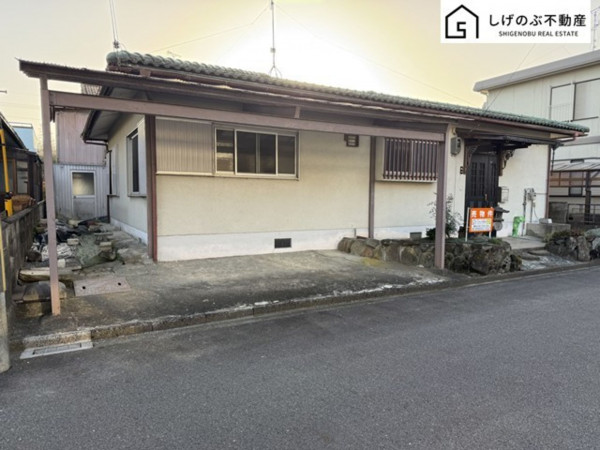 湖南市下田、中古一戸建ての外観画像です