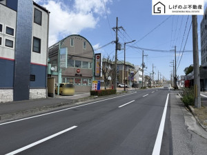 湖南市岩根中央、収益物件/住宅付店舗の画像です