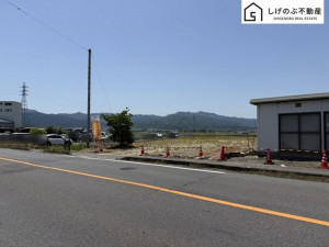 湖南市岩根、土地の画像です