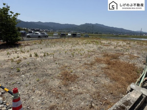 湖南市岩根、土地の画像です