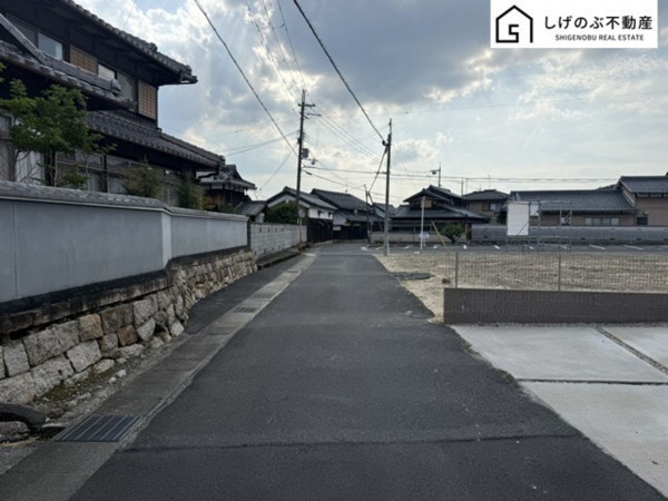 湖南市岩根中央、土地の画像です