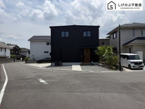 湖南市日枝あおい、中古一戸建ての画像です