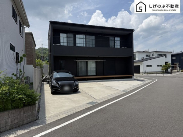 湖南市日枝あおい、中古一戸建ての画像です