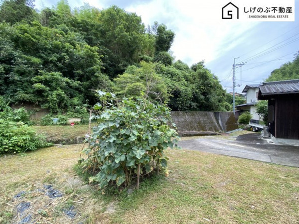 湖南市下田、土地の画像です