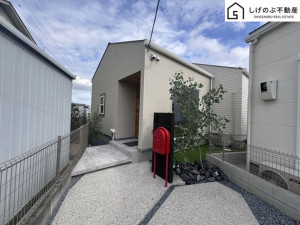 草津市岡本町、新築一戸建ての画像です