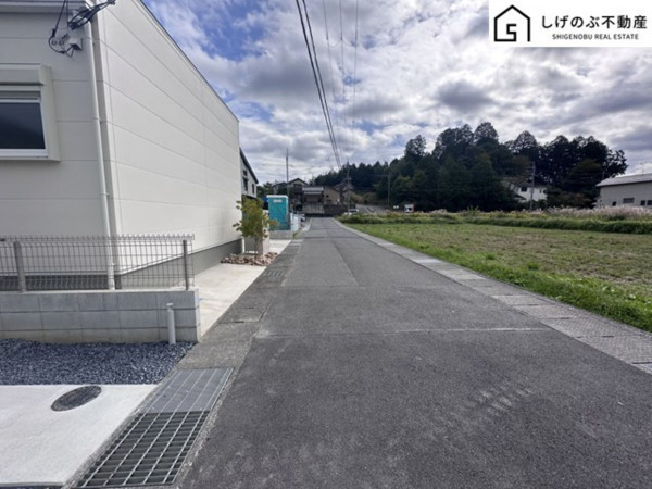 草津市岡本町、新築一戸建ての画像です