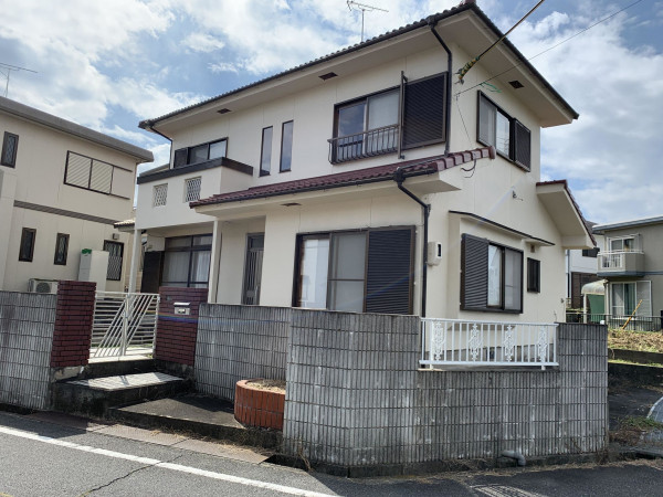 甲賀市甲南町希望ケ丘本町、中古一戸建ての外観画像です