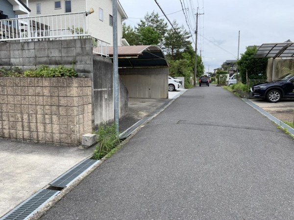 甲賀市甲南町希望ケ丘本町、中古一戸建ての画像です