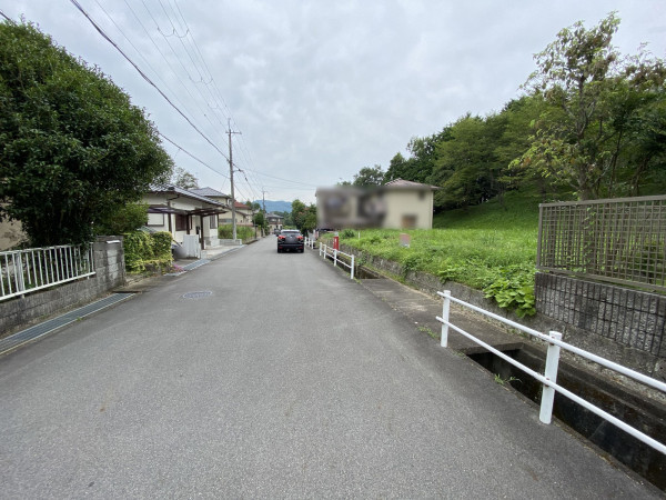 甲賀市甲南町希望ケ丘、土地の画像です