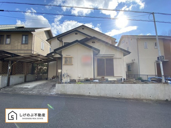 湖南市北山台、中古一戸建ての画像です