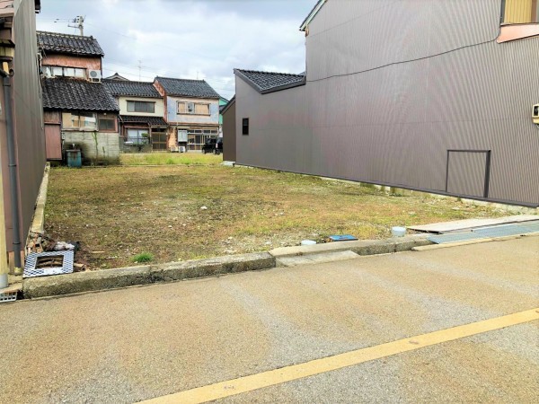 射水市桜町、土地の外観画像です