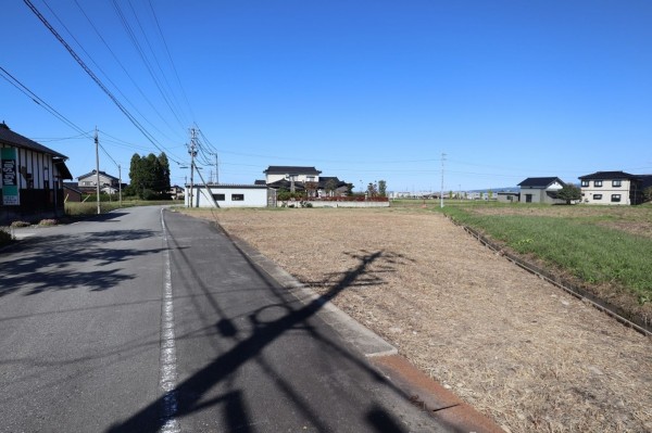 中新川郡立山町沢端、土地の外観画像です