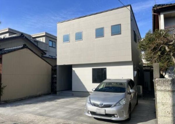 富山市弥生町、中古一戸建ての外観画像です