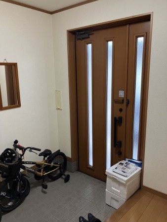 富山市太田南町、中古一戸建ての玄関画像です