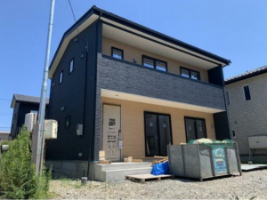 黒部市生地神区、中古一戸建ての外観画像です