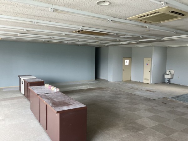 南砺市田中、収益物件/店舗事務所の画像です