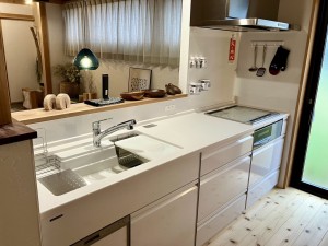 富山市下大久保、中古一戸建てのキッチン画像です