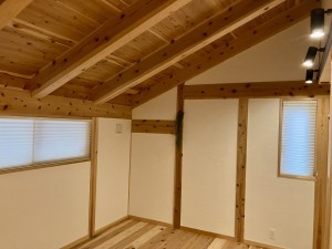 富山市下大久保、中古一戸建ての寝室画像です