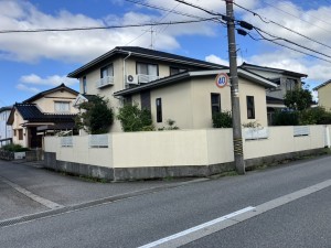 富山市赤田、中古一戸建ての外観画像です