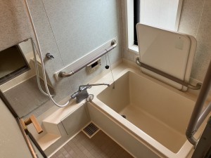 富山市赤田、中古一戸建ての風呂画像です