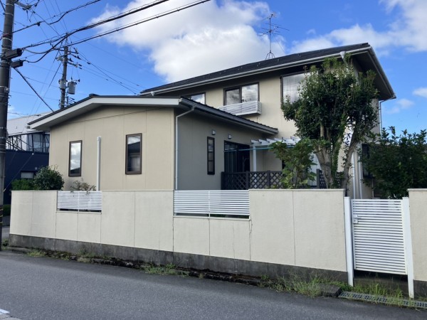 富山市赤田、中古一戸建ての外観画像です