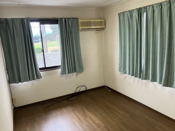 富山市赤田、中古一戸建ての画像です