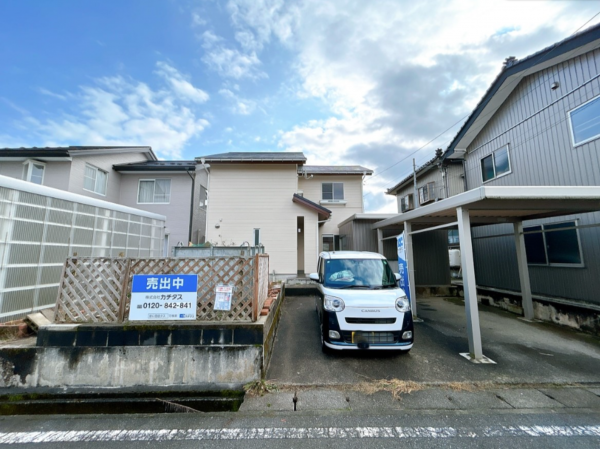下新川郡朝日町桜町、中古一戸建ての外観画像です