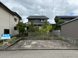 高岡市三女子、土地の外観画像です