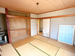 滑川市上小泉、中古一戸建ての画像です