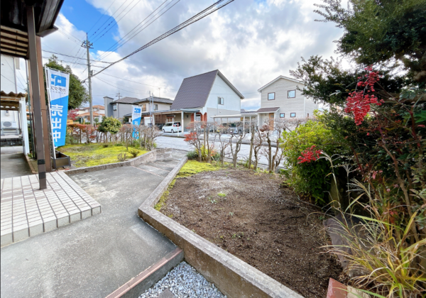 富山市津羽見、中古一戸建ての外観画像です