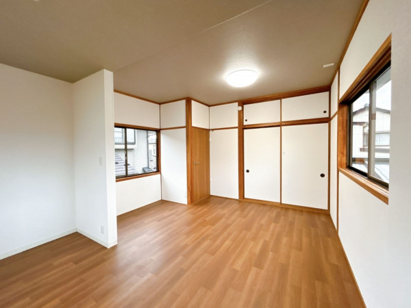 富山市町村、中古一戸建ての内装画像です