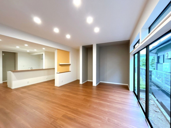 富山市町村、中古一戸建ての内装画像です