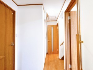 富山市月岡町、中古一戸建ての内装画像です