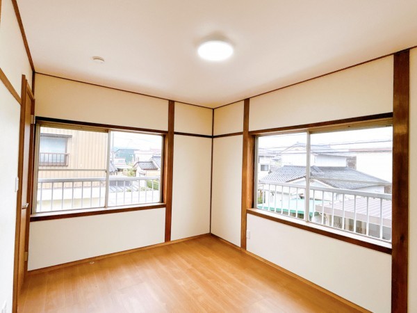 富山市月岡町、中古一戸建ての内装画像です